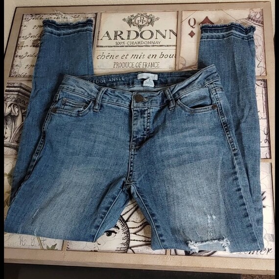 Blue Asphalt Raw Edge Ankle Distressed 