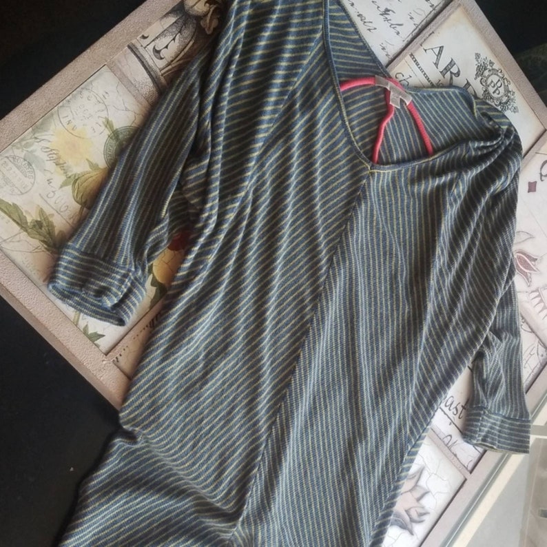Anthropologie adorable top