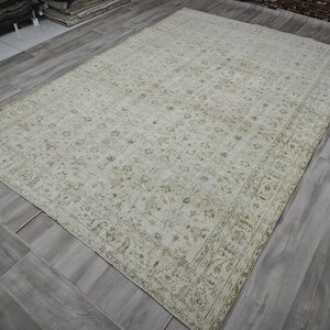 7x10 Neutral Vintage Rug – Handknotted Wool Area Carpet – Oushak Style Turkish Rug – Beige & Cream Tones, 7.1x10.1 feet,