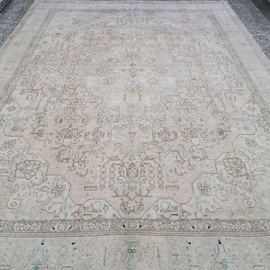 9x12 Heriz Vintage Rug, 9.3x12.6 feet, Neutral Turkish Rug, Vintage Area Rug, Large Oushak Rug, 9x12 Antique Rug, Handknotted Wool Rug