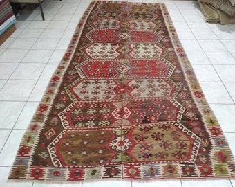 Handmade Vintage Turkish Kilim Rug (5.31 x 12.37 ft)