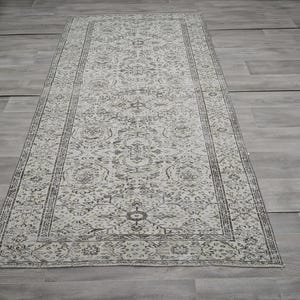 Handknotted Turkish Wool Rug: 5x8 Neutral Vintage Area Rug