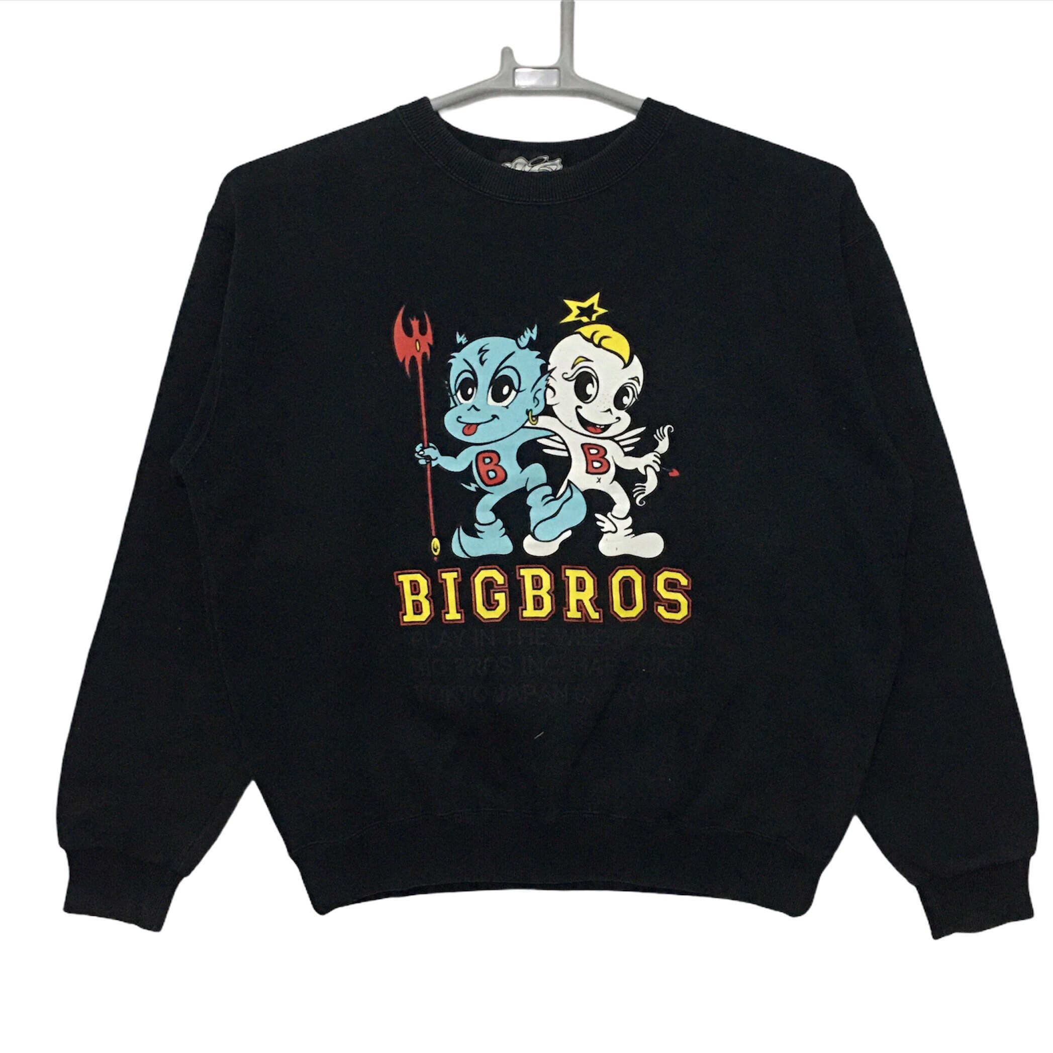 Big bazaar shop sweatshirt