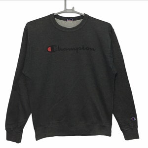 Vintage Champion big logo sweatshirt medium size
