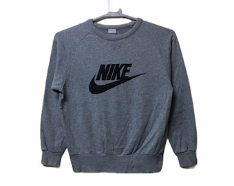 Sudadera vintage NIKE con logo grande talla M
