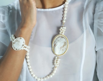 Victorian necklace with Pearls and Sardonic Shell Cameo