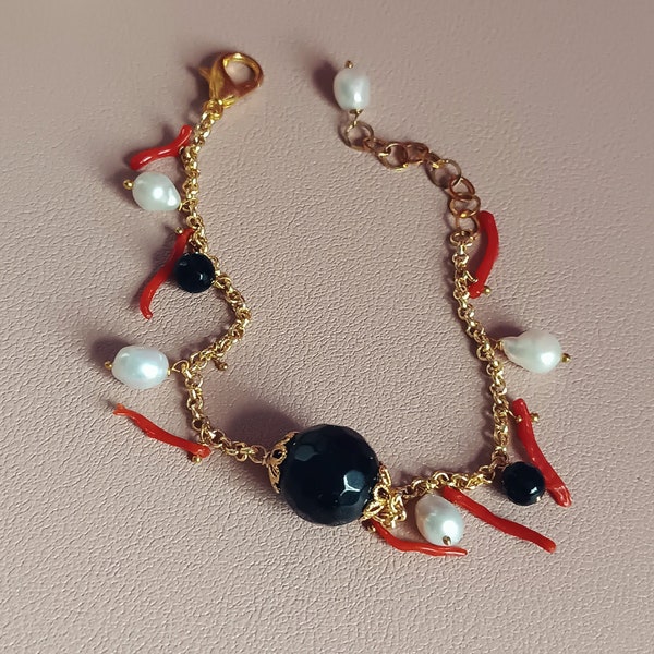 Dainty chain bracelet with red coral branches, black onyx stone and pearls