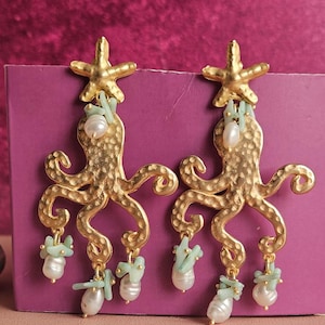 Octopus earrings gold