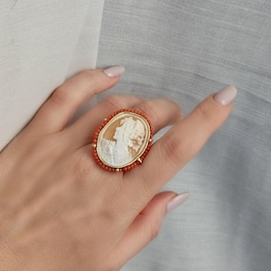Vergulde 925 zilveren ring met Torre del Greco Cameo en koraalpasta