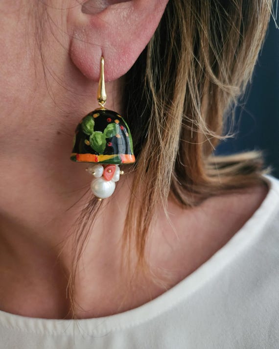 カルタジローネ セラミックのベル付きシチリア イヤリング - Etsy 日本