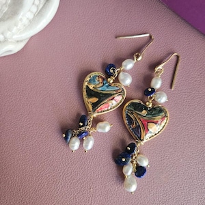 Ceramic heart earrings with pearls and blue lapis
