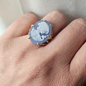 Victorian style ring with Blue Agata Cameo