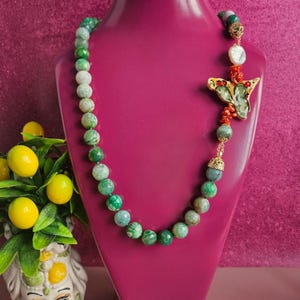 Sicilian Necklace with green stones and Sicily Ceramic