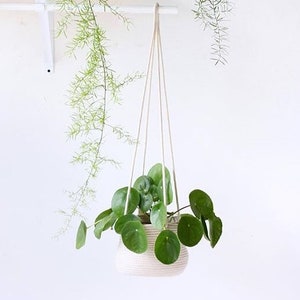 6inch Hanging Planter Basket, for a hanging plant, indoor plant, hanging plant holder, plant hanger image 1