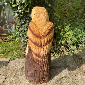 Chainsaw carved owl image 2