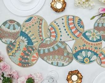 Camino de mesa con forma de huevo de Pascua hecho a mano con cuentas: decoración multicolor de Pascua