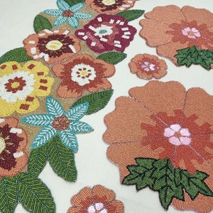 Handmade peach flower Beaded table runner set, Beaded runner , Table décor, Dining runner, Table runner + Placemat + Coasters set