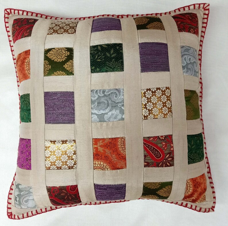 Quadratische Jacquardstoffe Patchwork Kissen Bild 3