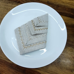 Set of 6 Natural linen napkins with embroidery