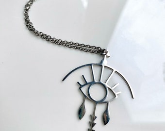 eye necklace. Stainless steel eye pendant