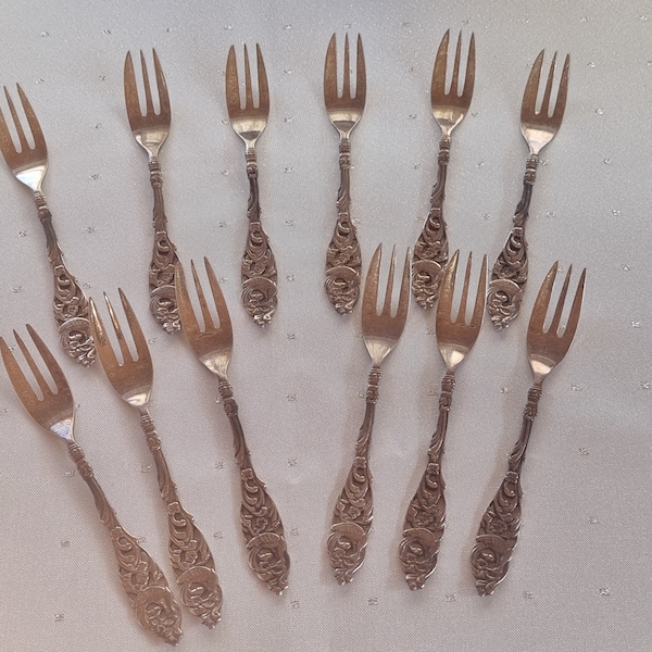 dessert Rococo/Baroque Style Small Forks, set of 12 small forks, vintage Gero, Shabby small forks