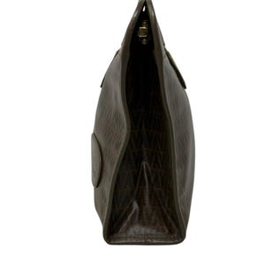 Bolso de mano Valentino de piel marrón con estampado en V. imagen 4