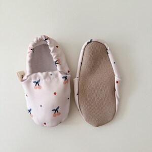 Krabbelschuhe|Barfußschuhe|Lauflernschuhe|Kitaschuhe|Kinderschuhe|Schläppchen|Babyschuhe|Kindergartenschuhe|Kindergeschenke|Kinder|Schuhe