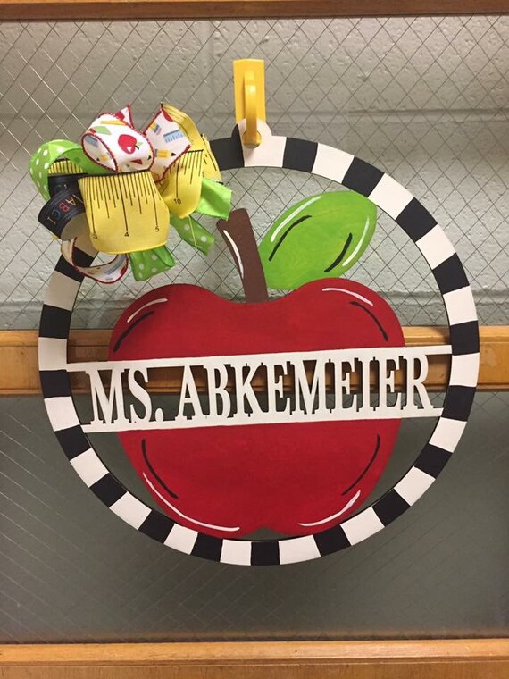 Teacher Door Hanger Apple Door Hanger Apple Monogram Apple Name Sign Back To School Teacher School Door Hanger Teacher Gift Classro