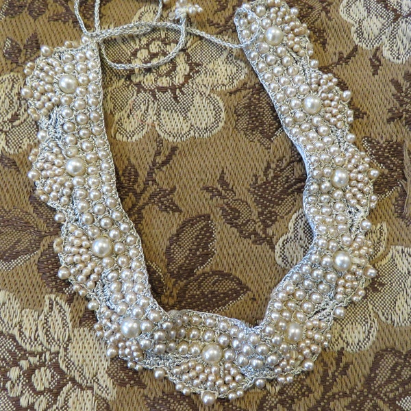 Vintage Pearl Collar, Crocheted Collar