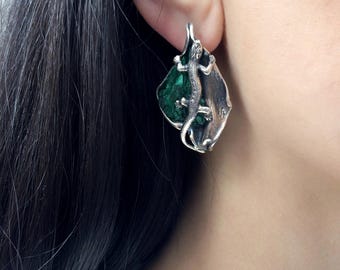 Lizard earrings Raw malachite sterling silver, abstract earrings, green stone raw gemstone earrings for women, raw green crystal earrings