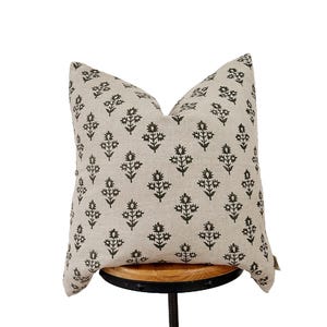 Block print linen pillow cover, green floral natural linen pillow cover.