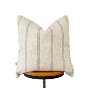 cream / natural and blue striped pillow cover，sofa pillow cover