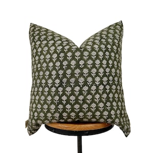 Hand block print  linen pillow cover,  green and natural floral pillow cover , floral pillow cover.