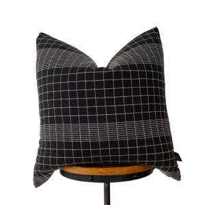 Chiangmai cotton pillow, Black/ white check pillow cover