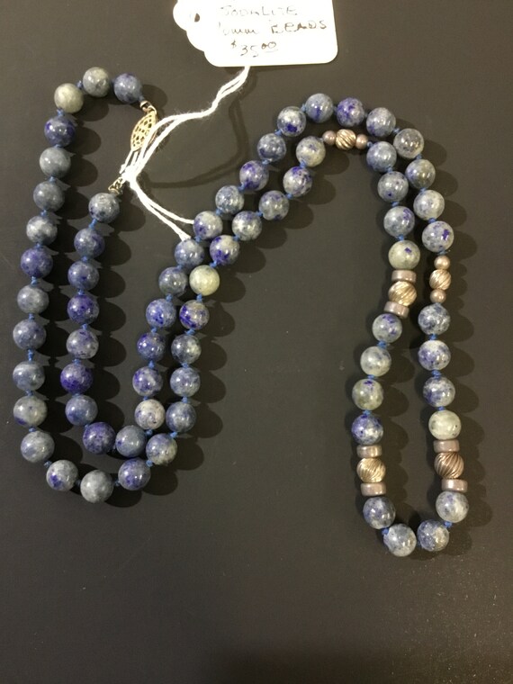 28in Sodalite Necklace 6mm Beads Hand Knotted Vin… - image 3
