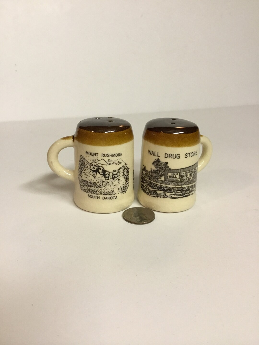 Mount Rushmore Wall Drug Store Mugs Salt and Pepper Etsy