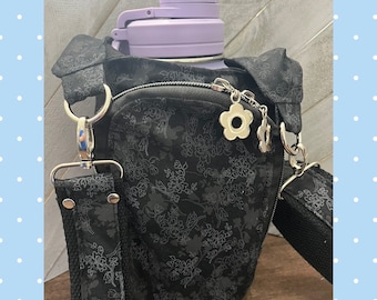 Waterbottle holder bag, crossbody purse, festival, theme park, dog walking bag