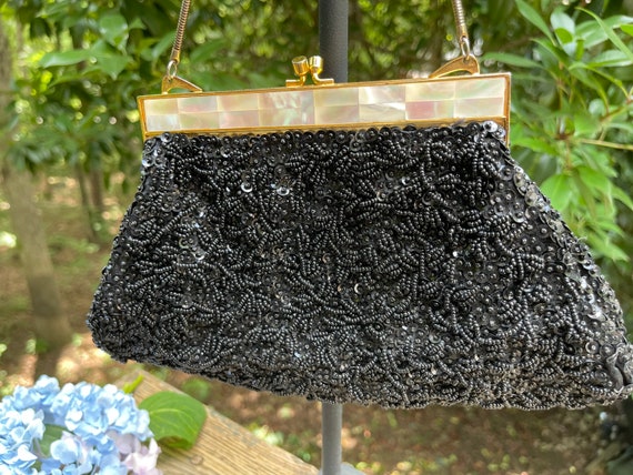 la regale purse vintage black