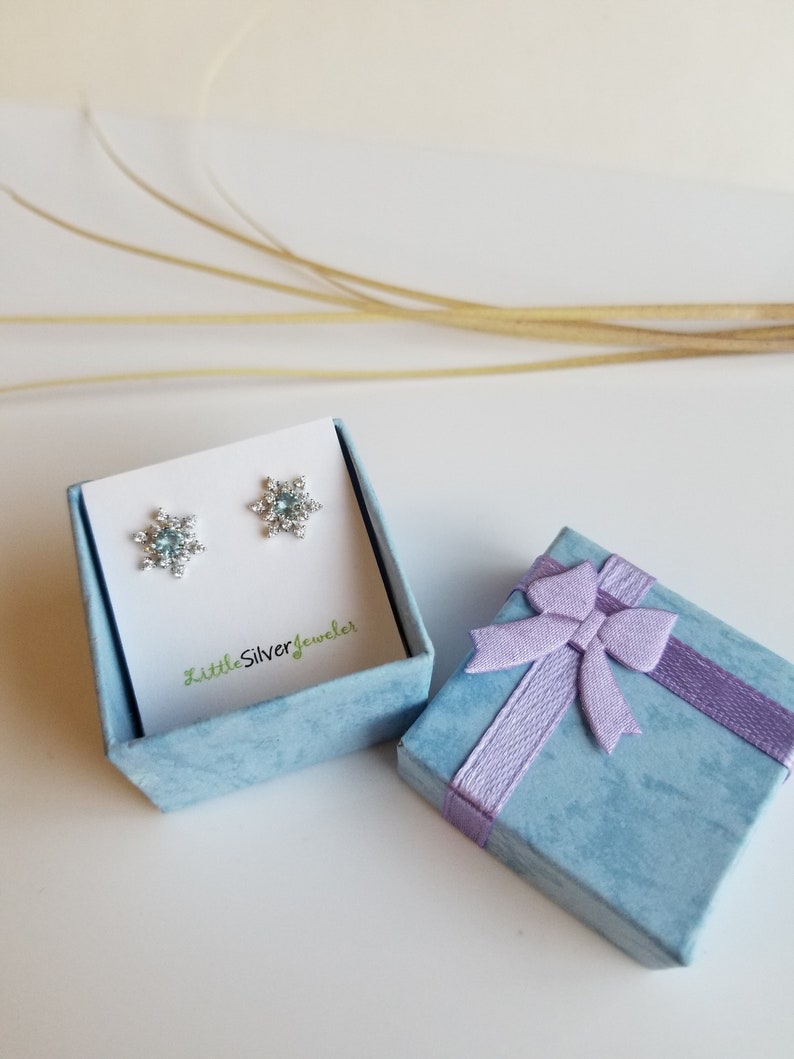 Rhodium Plated 8 Point CZ Snowflake Earrings