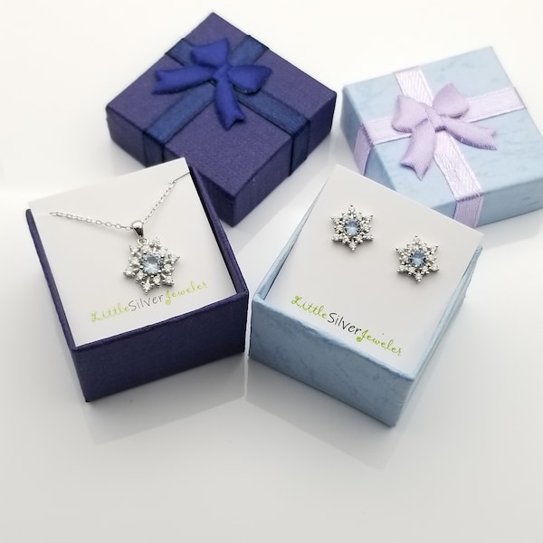 Snowflake Zircon Necklace