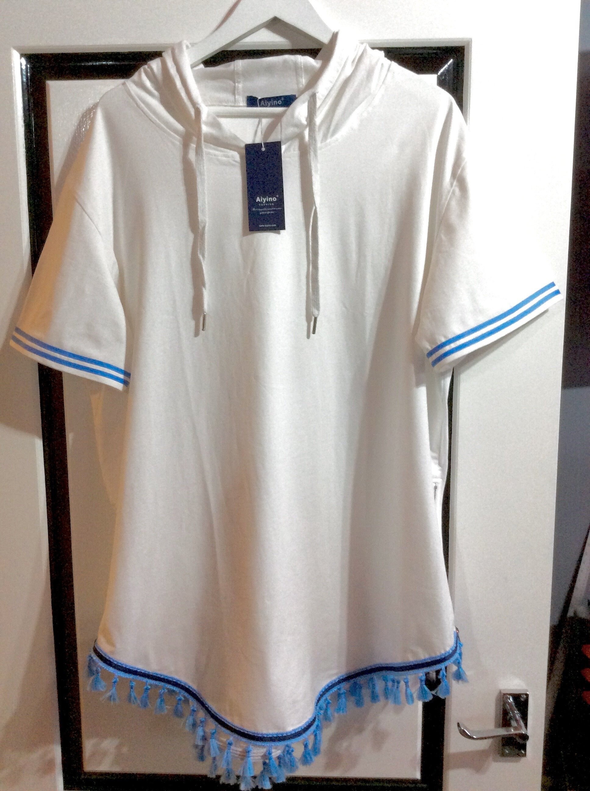 Image of Mens White Short Sleeve Hebrew Israelite Side-Zipper Hoodie With Baby Blue Fringe/Tassels & A Ribbon Of Navy