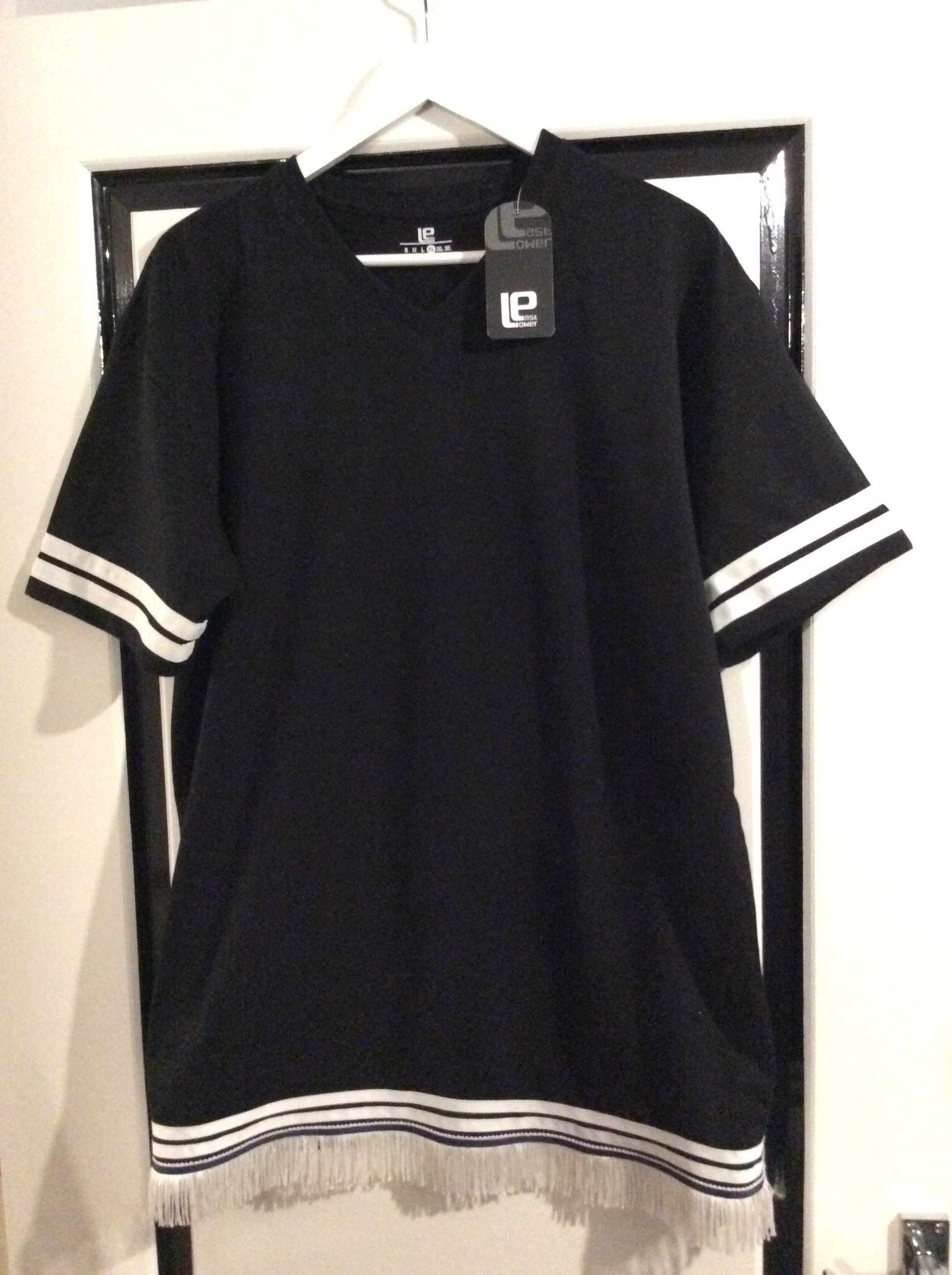 Image of Mens Hebrew Israelite Black V-Neck T-Shirt With White Fringes & A Ribbon Of Navy Blue