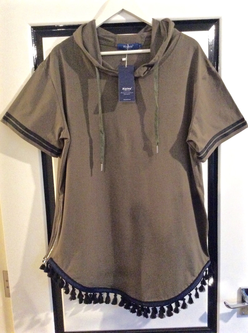 Mens army green Hebrew Israelite side-zipper short sleeve hoodie with black fringestassels and a ribbon of blue