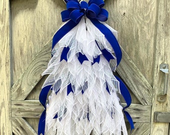 Christmas Tree Wreath for Front Door, Christmas Tree Mesh Wreath, White Tree, Christmas Tree Wreath, Blue Lights, Blue Christmas