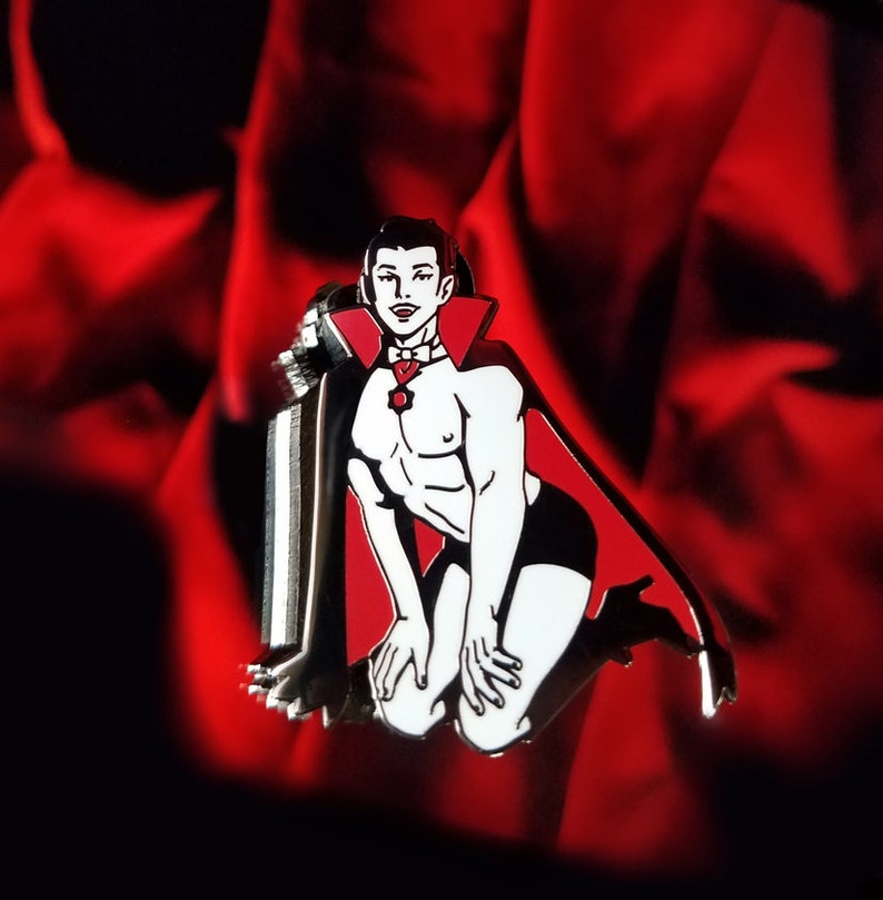 Elizabeth malika. деймон сальваторе. Jolien elf fantasy fair. Strange loves: vampire boyfriends айфон. деймон сальваторе вампир.