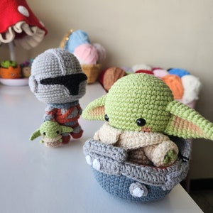 BUNDLE Bounty Hunter Baby Alien with Pod Amigurumi image 6