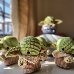 BUNDLE Bounty Hunter Baby Alien with Pod Amigurumi image 2