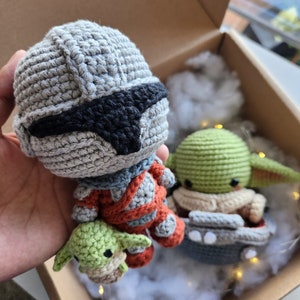 BUNDLE Bounty Hunter Baby Alien with Pod Amigurumi image 5