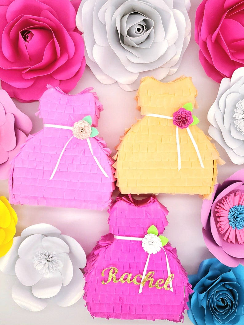 Princess party mini pinata Quinceanera party favor Sweet sixteen party favors Bridesmaid proposal Princess birthday Bridal shower Ea.