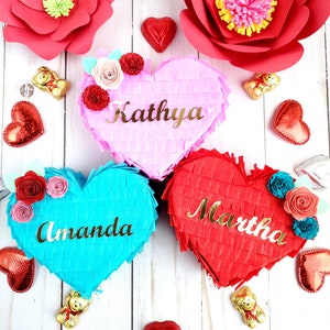 Mini heart piñata with flowers 5 Valentine's day mini piñata Galentine's day gift Mother's day gift box Conversation heart Heart decor Ea image 1